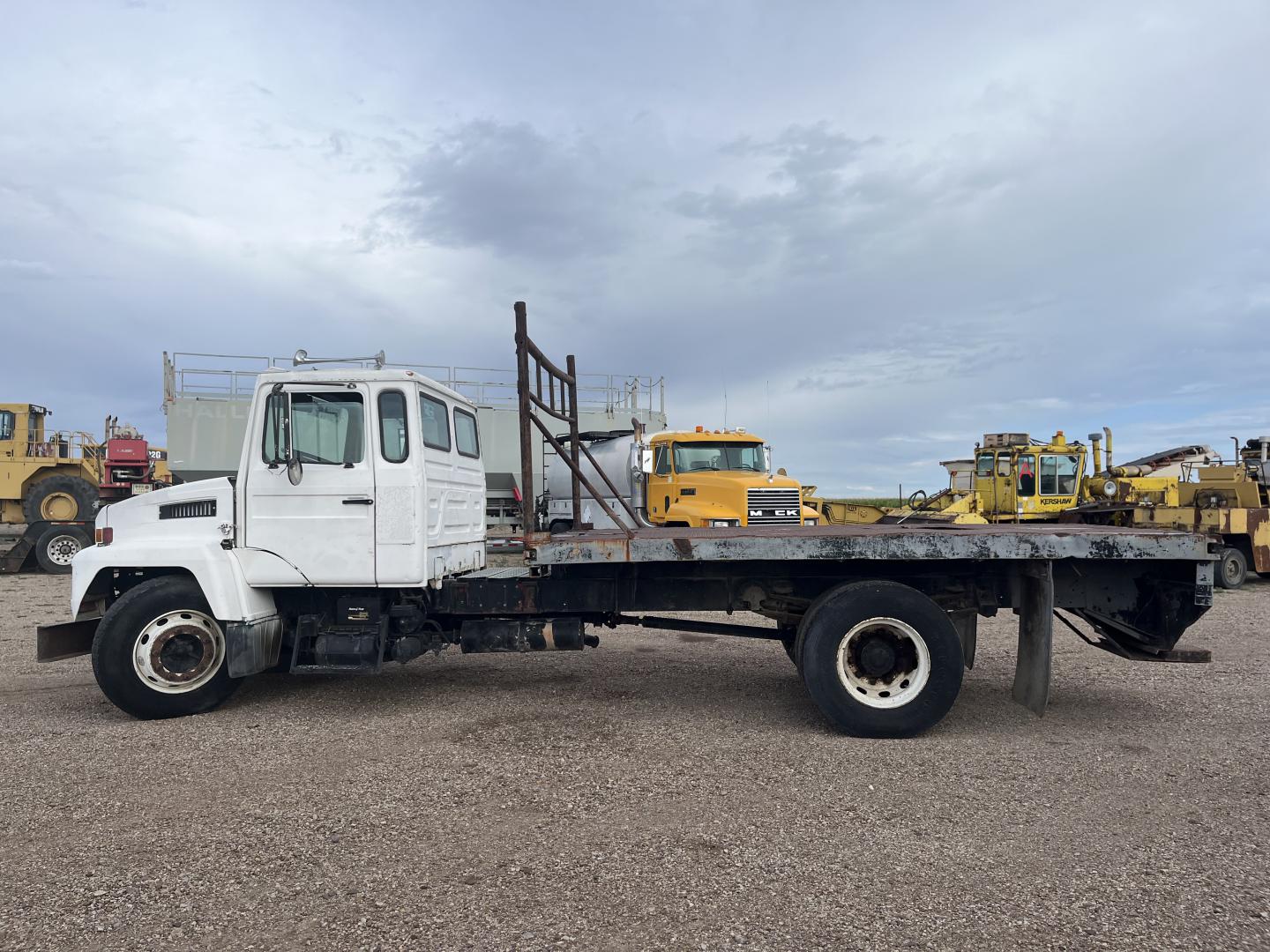 CAMION MACK CS200P